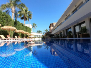 Paradise Bar Apartments